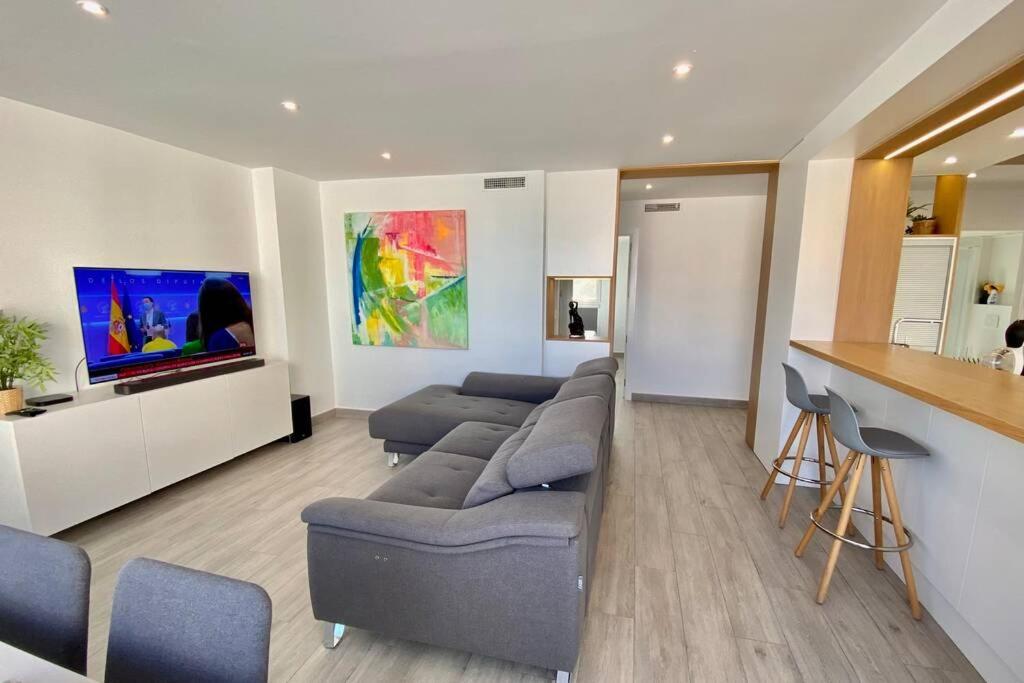 Central Modern Apartment 3 Bed 2 Bath El Campello Bagian luar foto